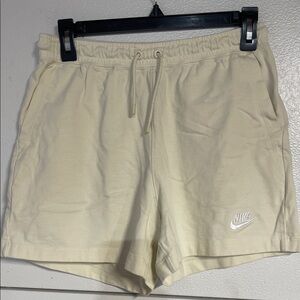 NIKE WOMENS CREAM HIGH WAIST SHORTS SMALL